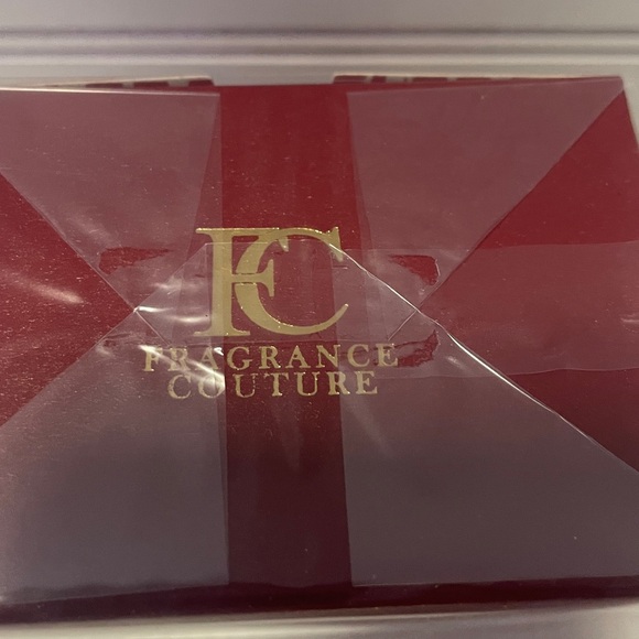 Maison de Paris For Women- 3.4 fl ounce Bottle - Picture 4 of 8